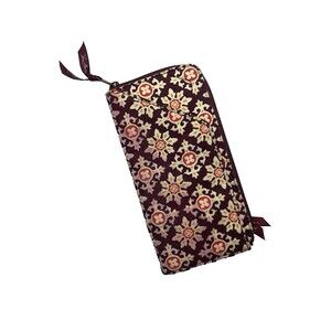 Vera Bradley Medallion Travel Wallet Brown Retired 2006 Flawed Stained